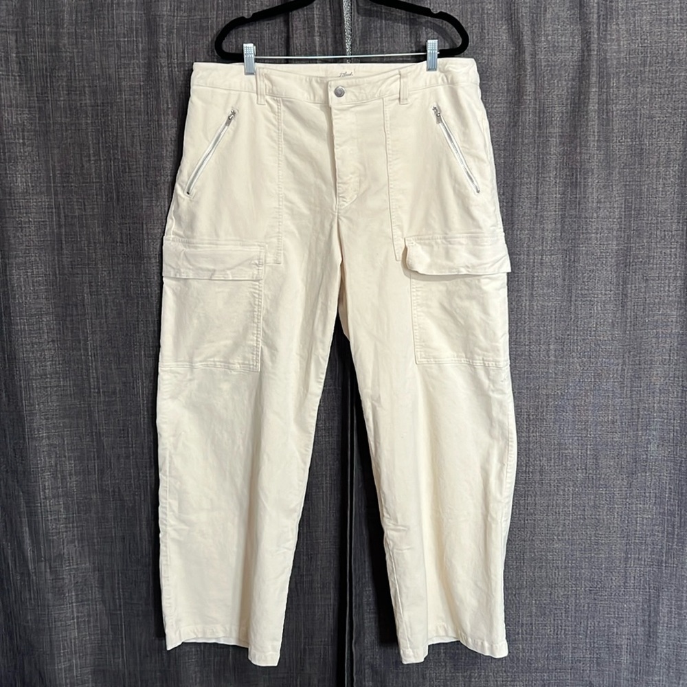 Universal thread cream off white corduroy wide leg pants size 17